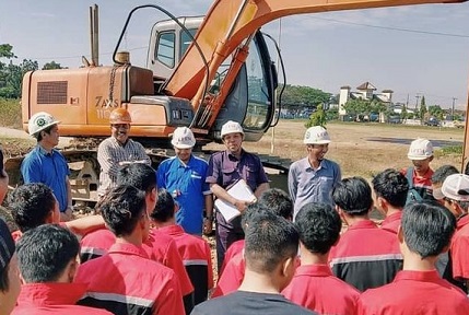 Pelatihan Operator dan Mekanik Alat Berat