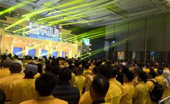 Rudy Mas’ud Terpilih Lagi, Bahlil Ingatkan Golkar Kaltim Sasar Pemilih Muda di 2029