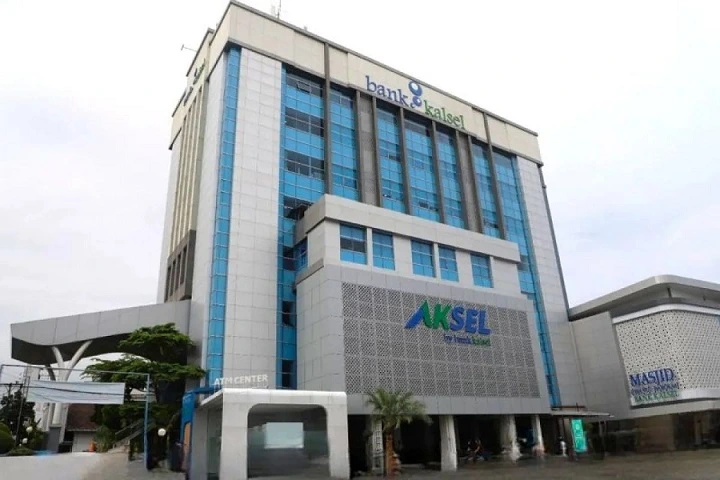 Direktur Utama Bank Kalsel Buka Suara Soal Isu Dana Mengendap, Ini Penjelasannya