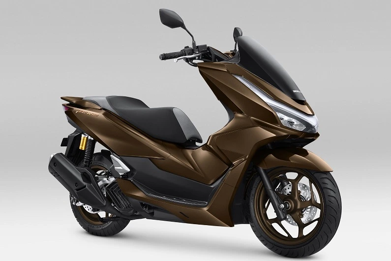 Honda PCX160 2026 Tampil Lebih Mewah dengan 7 Warna Baru dan Fitur Premium
