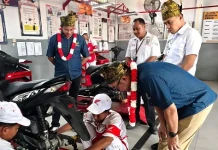 Bukan Sekadar Praktik, Siswa SMK Kini Layani Servis Motor Langsung Bukan Sekadar Praktik, Siswa SMK Kini Layani Servis Motor Langsung