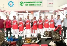 UKK TBSM di SMKN 19 Samarinda Jadi Bekal Penting Siswa Masuk Dunia Kerja UKK TBSM di SMKN 19 Samarinda Jadi Bekal Penting Siswa Masuk Dunia Kerja