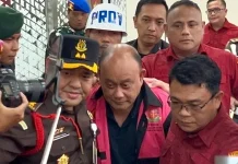 Kejagung Bongkar Dugaan Korupsi Makan Bergizi Gratis, Dadan Hindayana Tersangka Kejagung Bongkar Dugaan Korupsi Makan Bergizi Gratis, Dadan Hindayana Tersangka
