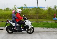 Libur Sekolah Tiba, Ini 7 Tips Aman Bonceng Anak Naik Motor Libur Sekolah Tiba, Ini 7 Tips Aman Bonceng Anak Naik Motor