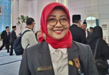 Ririn Sari Dewi Resmi Pimpin Diskominfo Kaltim, Siap Perkuat Komunikasi Digital Ririn Sari Dewi Resmi Pimpin Diskominfo Kaltim, Siap Perkuat Komunikasi Digital